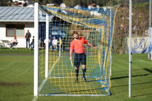 002.-Schiedsrichter-Assistent